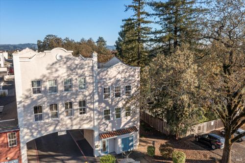 772 Mcclelland Dr, Windsor, CA, 95492-9570 | Card Image