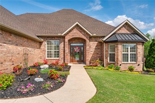 6565 Freedom Pl, Springdale, AR, 72762-8955 | Card Image