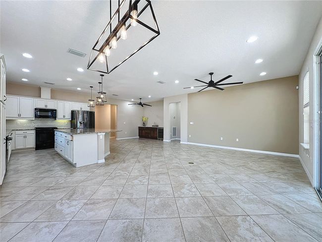 96 Silver Maple Rd, House other with 2 bedrooms, 3 bathrooms and null parking in Groveland FL | Image 18