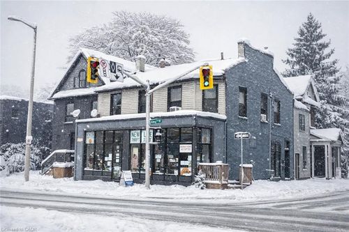 428 King St W, Hamilton, ON, L8P1B7 | Card Image