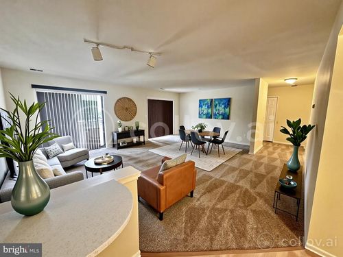 apt-2b-8 Winners Cir, OWINGS MILLS, MD, 21117-5230 | Card Image