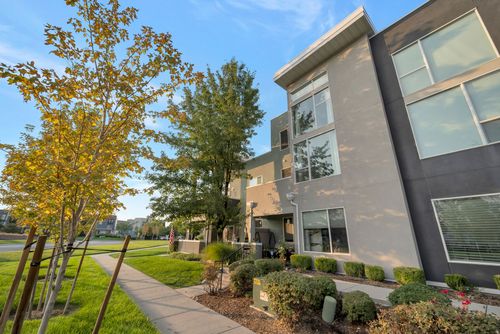 109-4528 W South Jordan Pkwy, South Jordan, UT, 84009-5850 | Card Image