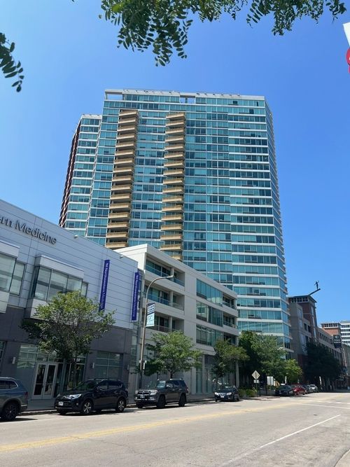 apt-1170-1720 Maple Ave, Evanston, IL, 60201-3165 | Card Image