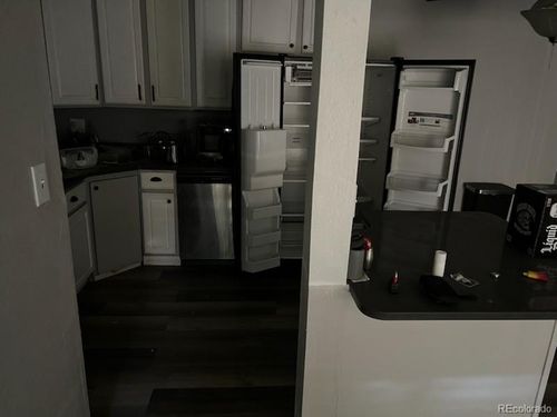 apt-111-5300 E Cherry Creek South Dr, Denver, CO, 80246-2705 | Card Image