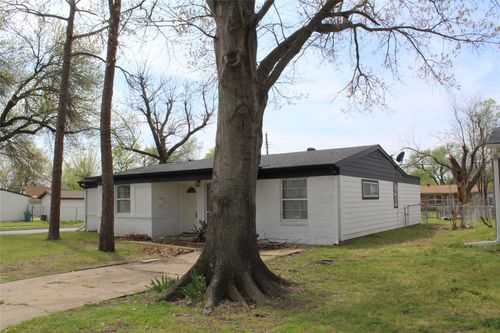 4801 Salem Dr, Mesquite, TX, 75150-1148 | Card Image