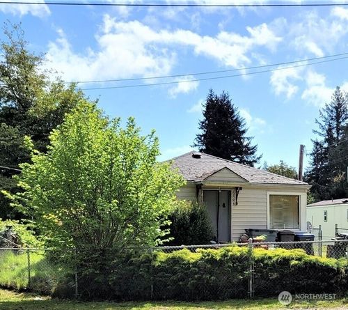 2507 Erlands Point Rd Nw, Bremerton, WA, 98312-1747 | Card Image