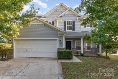 11015 Kinnairds Street, House other with 3 bedrooms, 2 bathrooms and null parking in Charlotte NC | Image 1