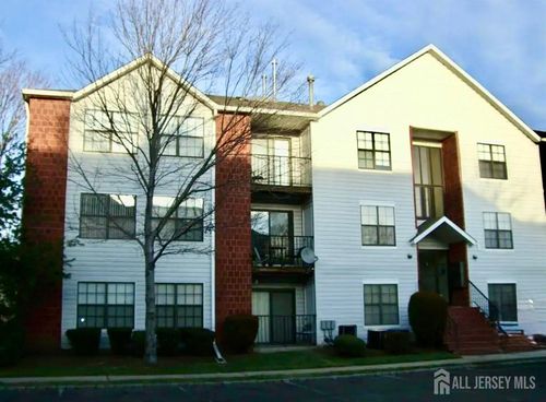 92 Keystone Ct, Edison, NJ, 08817-3794 | Card Image