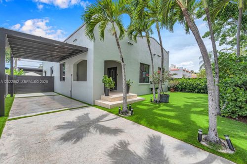 1852 Sw 10th St, MIAMI, FL, 33135-5106 | Card Image