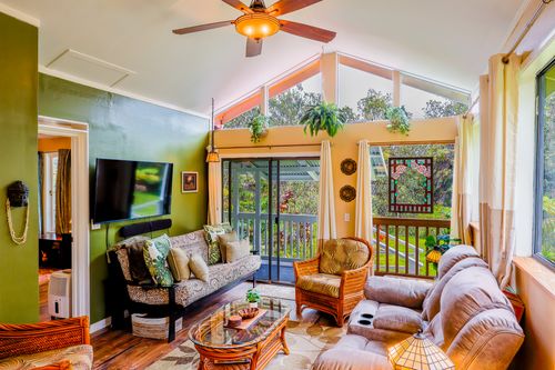 11-3138 Pa Alii St, VOLCANO, HI, 96785 | Card Image