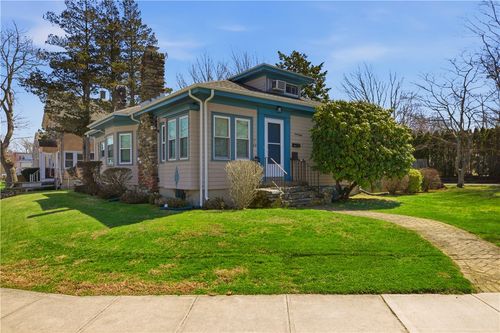 68 Old Fort Rd, Newport, RI, 02840-3874 | Card Image