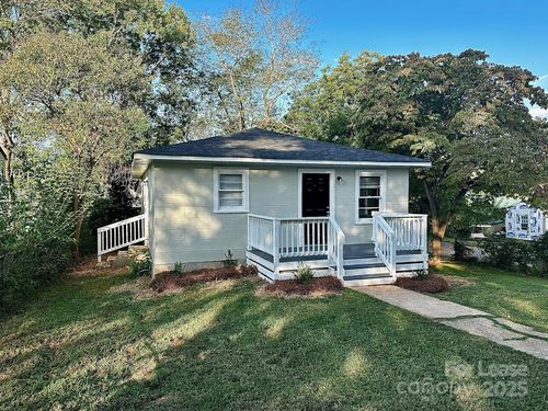 102 Booker Ave, Lexington, NC, 27292-4316 | Card Image