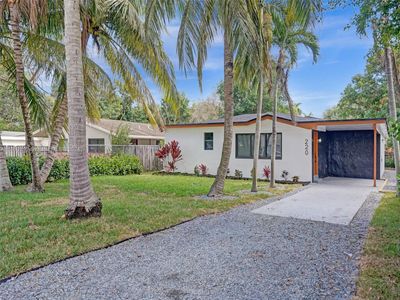 220 Sw 11th St, House other with 4 bedrooms, 3 bathrooms and null parking in Fort Lauderdale FL | Image 1