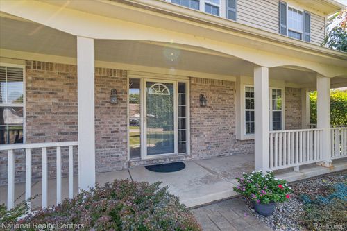 11459 Appaloosa Trl, Pinckney, MI, 48169-8937 | Card Image