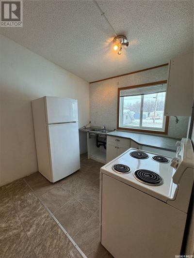 701 2 Ave E, House other with 11 bedrooms, 2 bathrooms and null parking in Shellbrook SK | Image 2