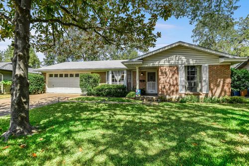 1900 Burbank St, Austin, TX, 78757-2818 | Card Image