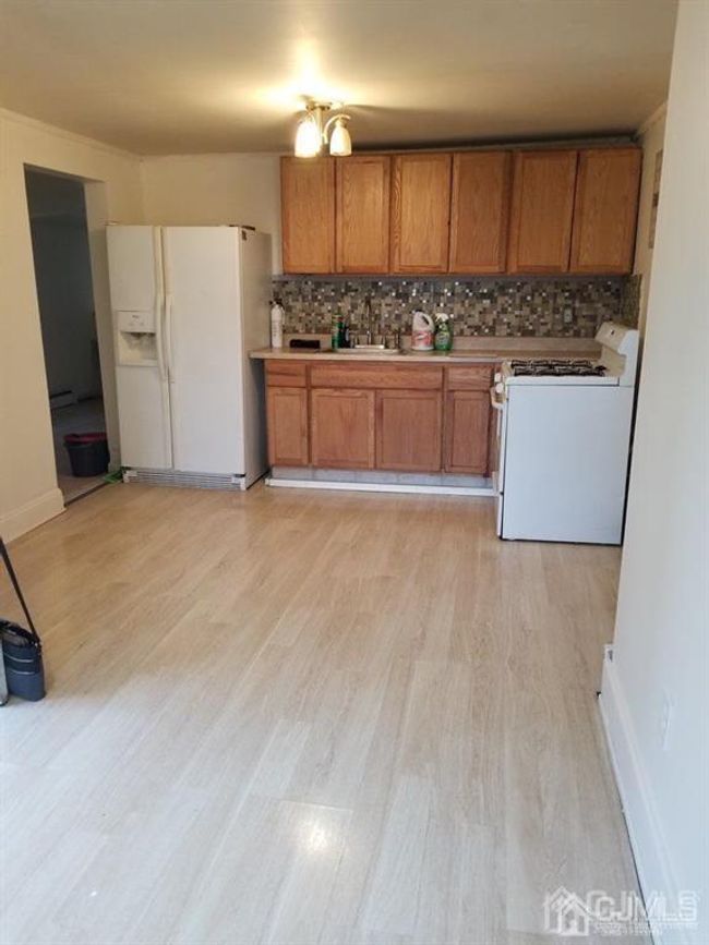 523 E Penn Street, Sold in Perth Amboy Zoocasa