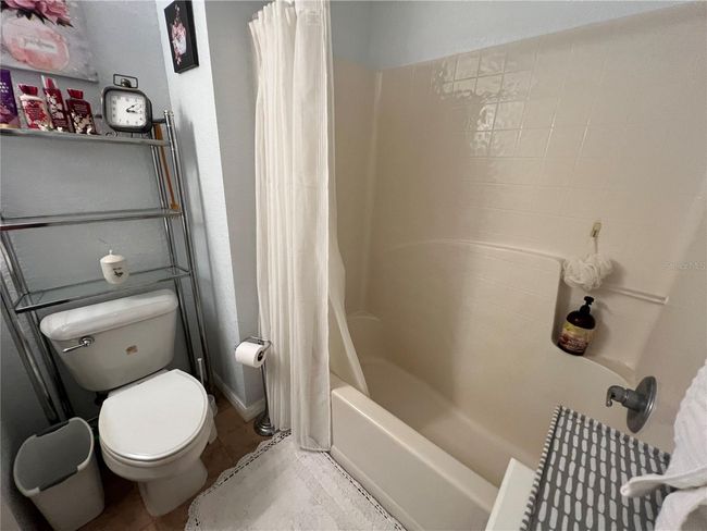 8879 Sw 104 Th Ln, House other with 2 bedrooms, 2 bathrooms and null parking in OCALA FL | Image 31