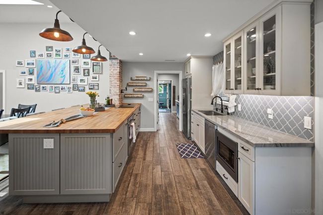 3153 Pine Ln, House other with 5 bedrooms, 3 bathrooms and 8 parking in Spring Valley CA | Image 16