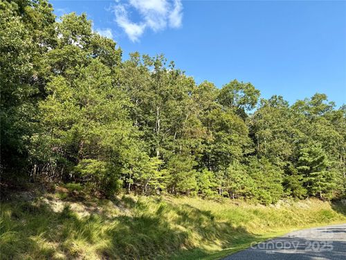 65-512 Wild River Run, Marshall, NC, 28753-0765 | Card Image