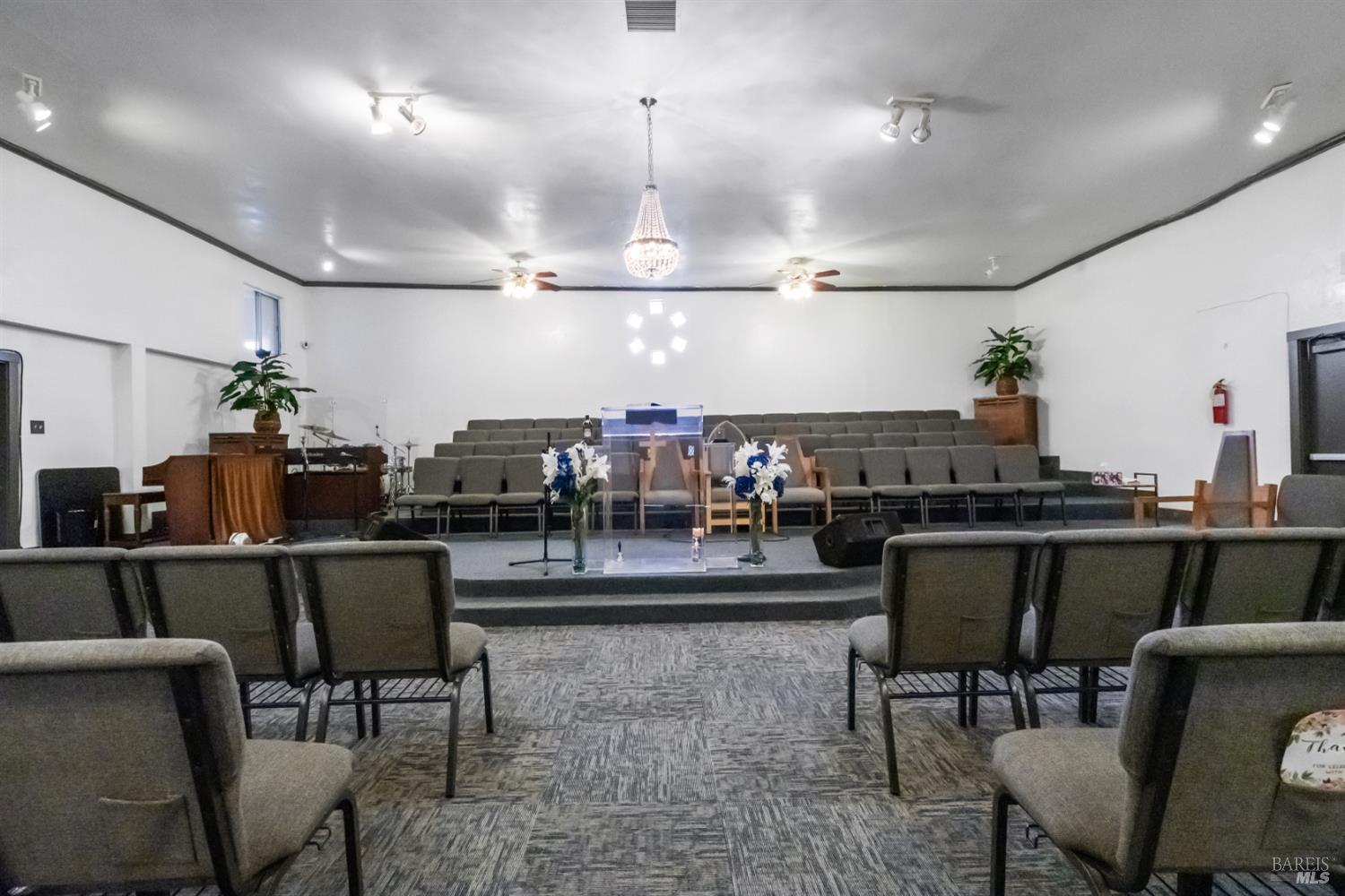 Commercial Sale in Richmond 5