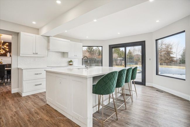 1585 Kerns Rd, House other with 7 bedrooms, 4 bathrooms and 6 parking in Burlington ON | Image 10