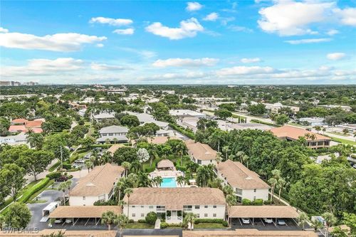 apt-b4-3200 Binnacle Dr, NAPLES, FL, 34103-2706 | Card Image