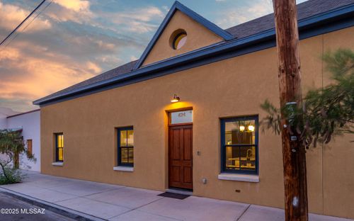424 S Meyer Ave, Tucson, AZ, 85701-2208 | Card Image