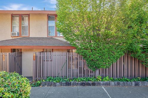 p-236 Red Oak Dr, Sunnyvale, CA, 94086 | Card Image