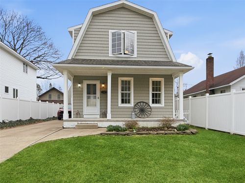 123 Peach St, Edinboro, PA, 16412-2051 | Card Image