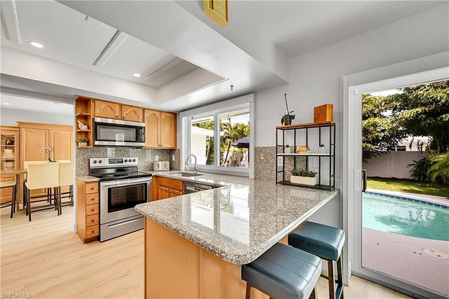 2133 Ne 63 Rd Ct, House other with 3 bedrooms, 2 bathrooms and 2 parking in Fort Lauderdale FL | Image 17