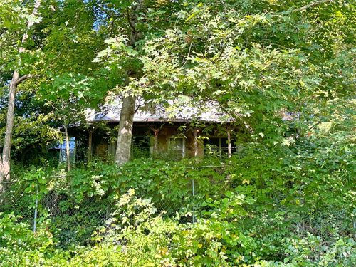 324 Buzzards Roost Rd, Cullowhee, NC, 28723-8008 | Card Image