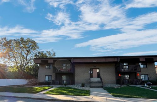 apt-2d-884 N Prairie Ave, Joliet, IL, 60435-4677 | Card Image