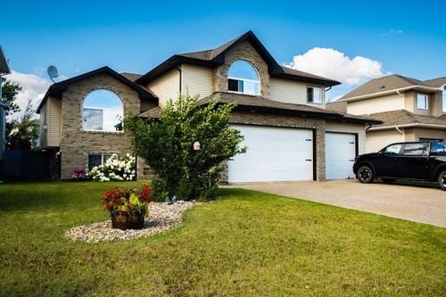 9122 Lakeshore Drive, Grande Prairie, AB, T8X8C9 | Card Image