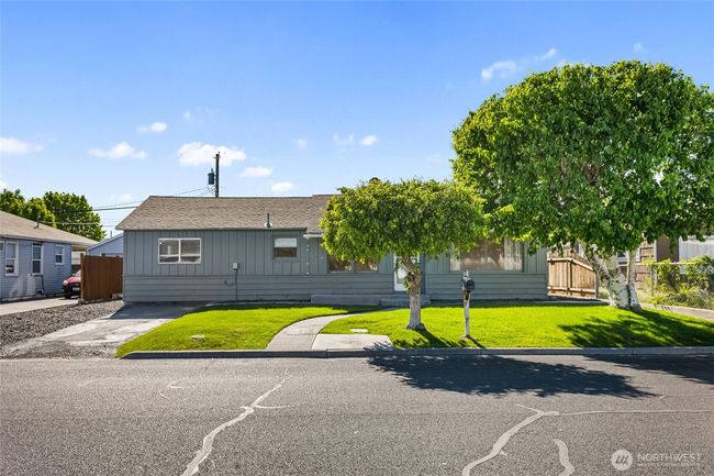 129 G St Se, House other with 4 bedrooms, 2 bathrooms and null parking in Ephrata WA | Image 4