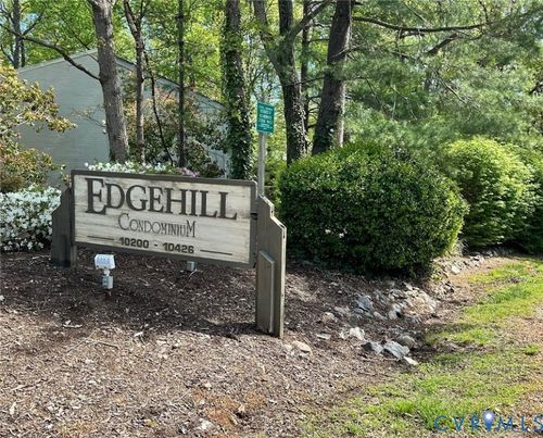 10396 Iron Mill Rd, North Chesterfield, VA, 23235-3956 | Card Image