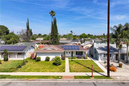 7948 Fallbrook Ave, West Hills, CA, 91304-3655 | Card Image