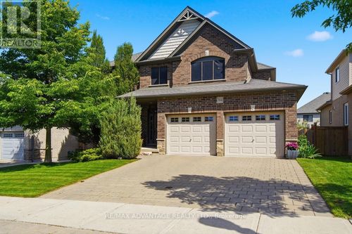 764 Eclipse Walk, London, ON, N5X0K1 | Card Image