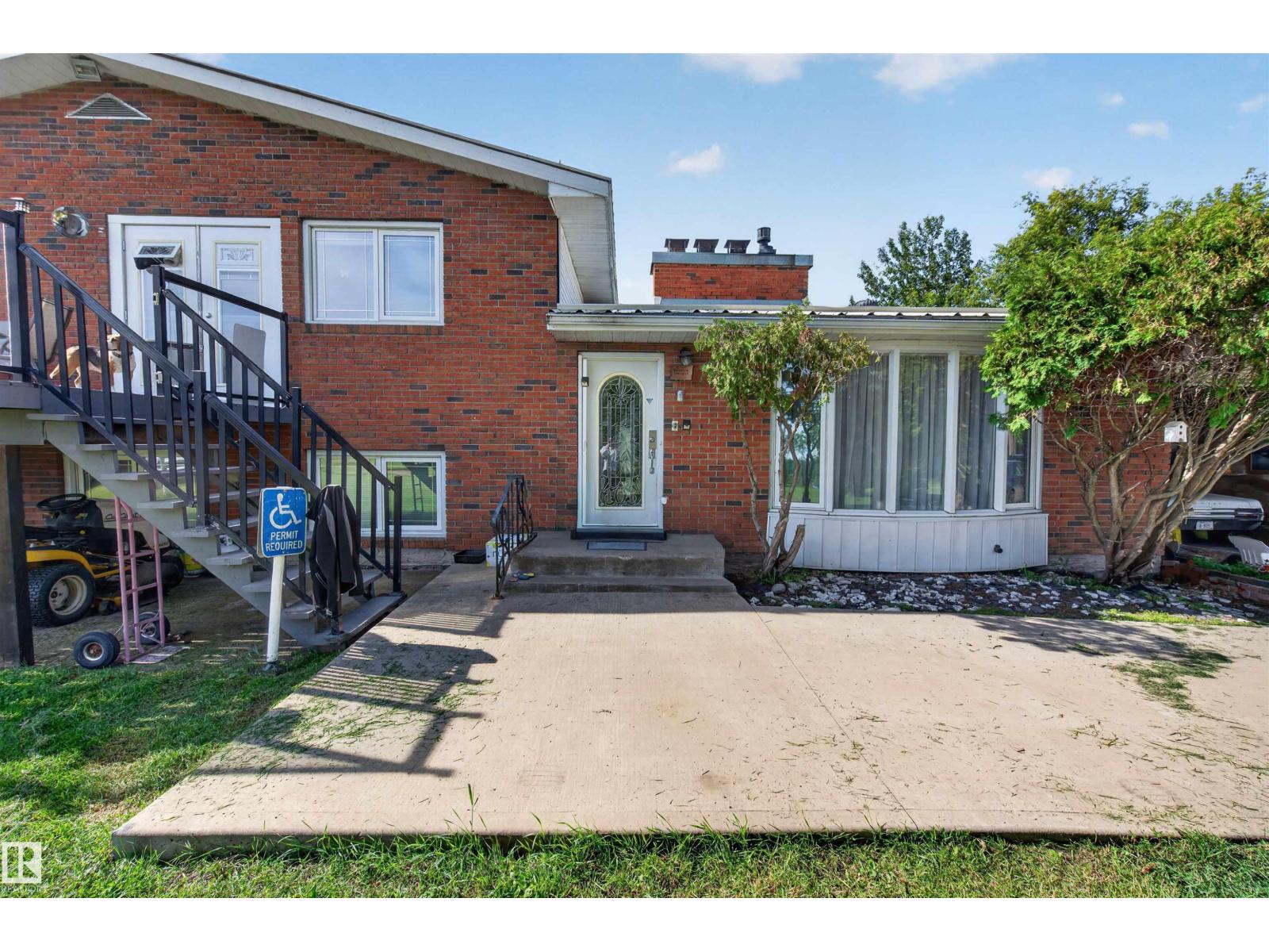 Residential in Rural Sturgeon County 2