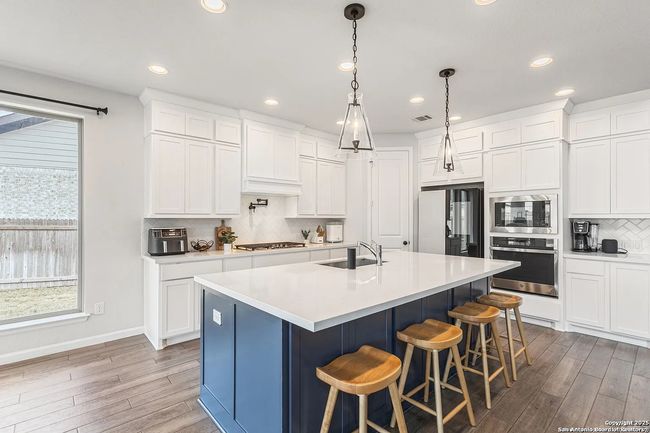 14347 Apache Wls, House other with 4 bedrooms, 3 bathrooms and null parking in San Antonio TX | Image 7