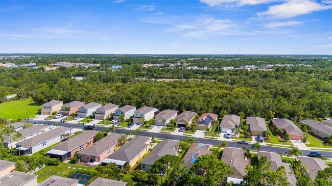 11819 Tempest Harbor Loop, House other with 3 bedrooms, 2 bathrooms and null parking in VENICE FL | Image 31