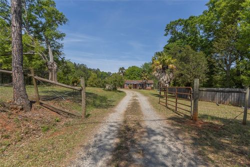 820 Travis Rd, Anderson, SC, 29626-6857 | Card Image