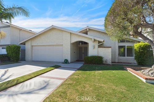 20441 Whitetree Cir, Huntington Beach, CA, 92646-5339 | Card Image