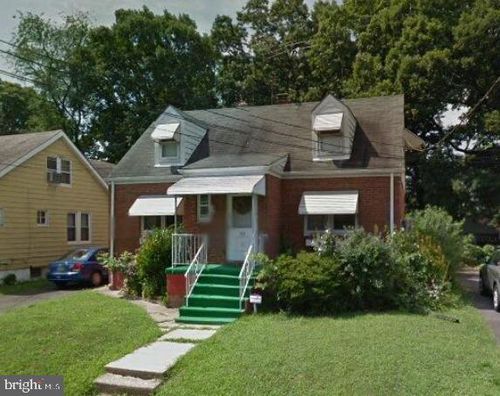 213 Oliver Ave, Trenton, NJ, 08618-2822 | Card Image