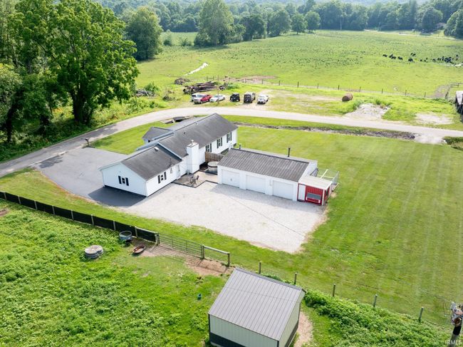 6049 E Mineral Koleen Rd, House other with 3 bedrooms, 1 bathrooms and null parking in Bloomfield IN | Image 6