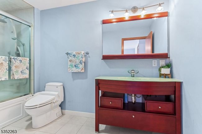5 Holdman Pl, House other with 6 bedrooms, 5 bathrooms and null parking in Millstone Twp NJ | Image 32