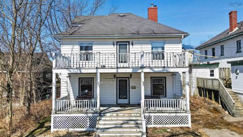 15 Amelia Street, Sydney, NS, B1P6C1 | Card Image