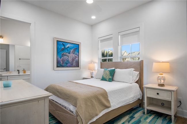 301 S Shore Dr, House other with 6 bedrooms, 6 bathrooms and 2 parking in Port Aransas TX | Image 28