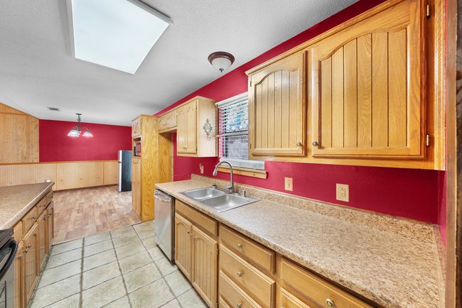 200 County Road 3635, House other with 3 bedrooms, 2 bathrooms and null parking in Dike TX | Image 12