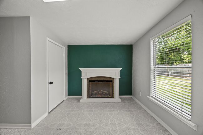 512 Judith St, House other with 3 bedrooms, 2 bathrooms and null parking in Burleson TX | Image 14